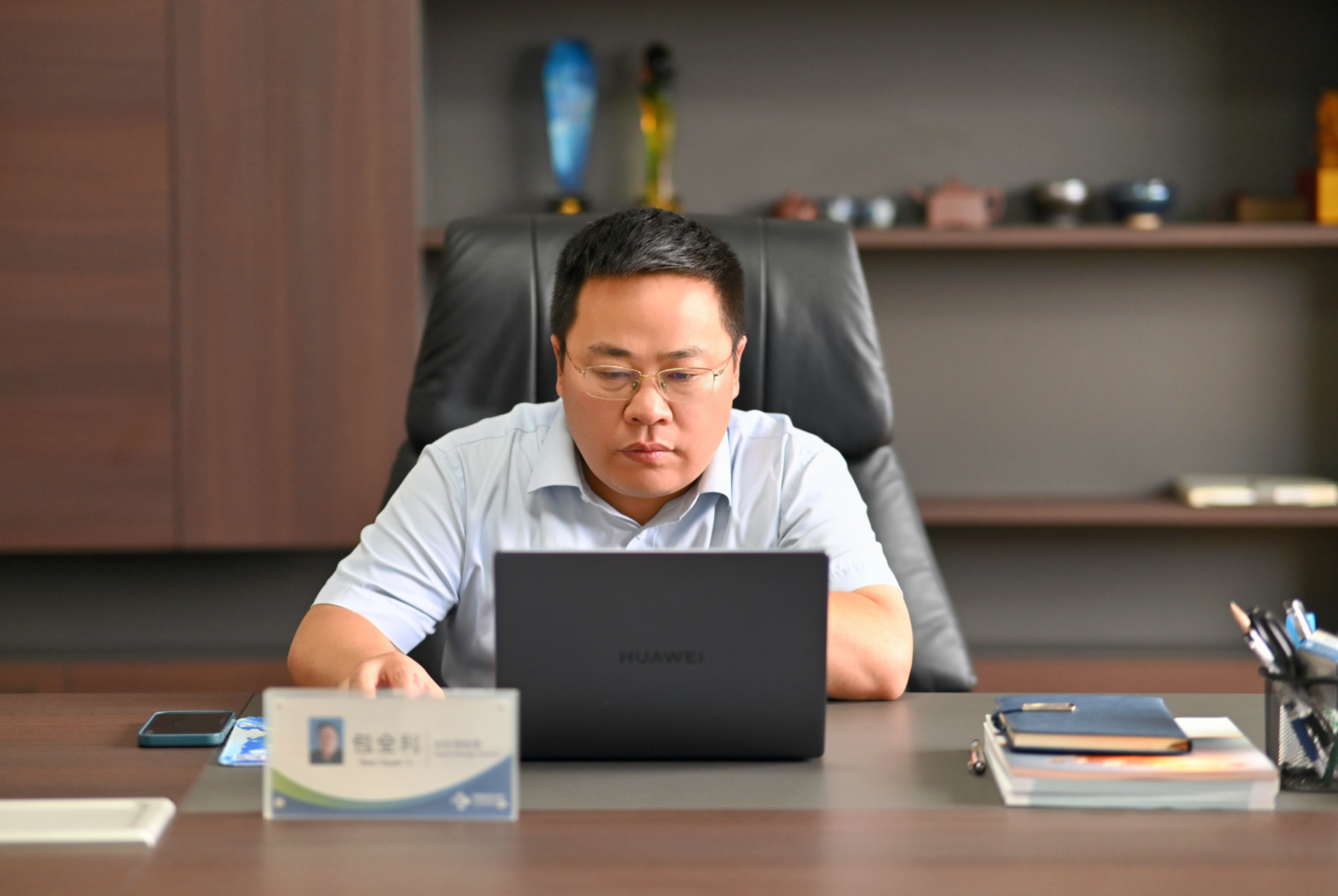 人物对话丨包全利：风劲帆愈疾，，，，，，营销无终点，，，，，，做径情直行的破风者！